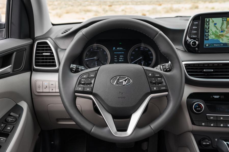 Панель приборов Hyundai Tucson Limited (TL) 2018 года  (NA) (фото 13 из 68)